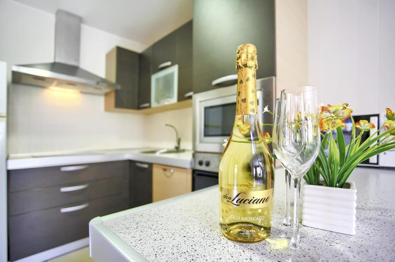 Apartamento Mary Palm-mar Bagian luar foto